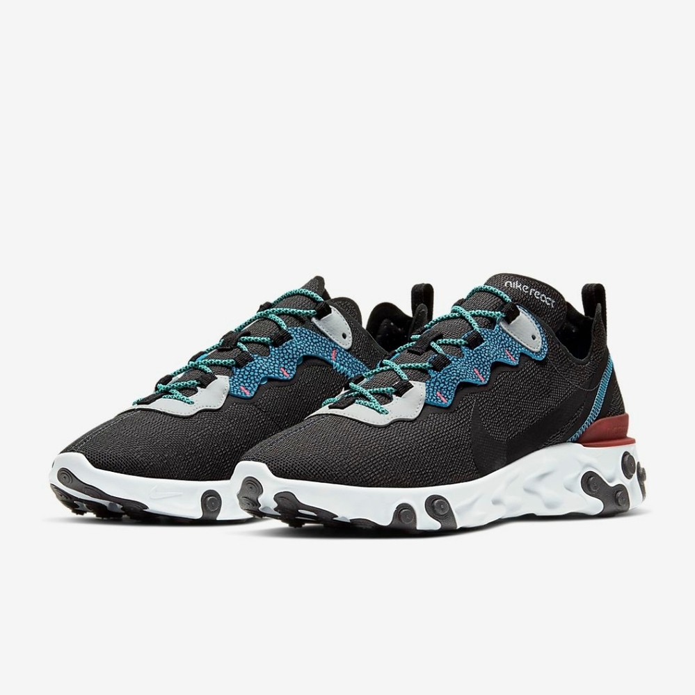 Nike React Element 55 SE